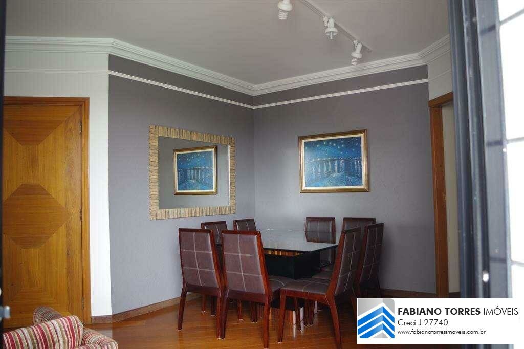 Apartamento à venda com 3 quartos, 135m² - Foto 1