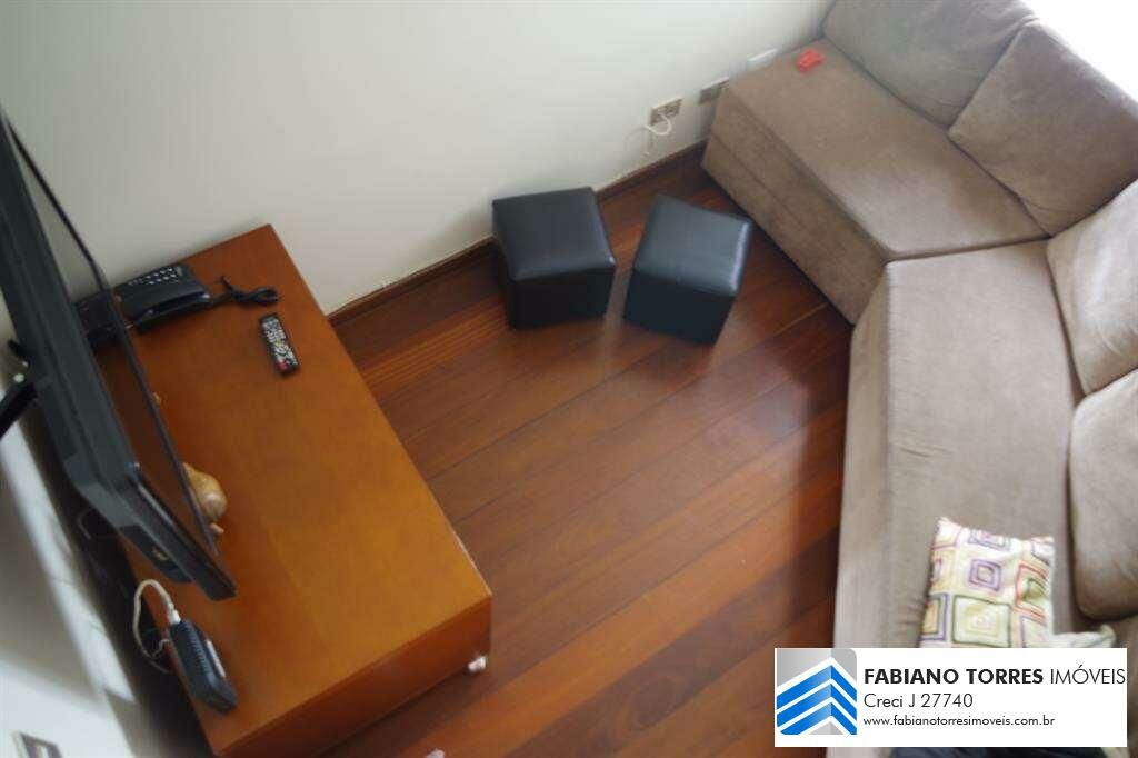 Apartamento à venda com 3 quartos, 135m² - Foto 2