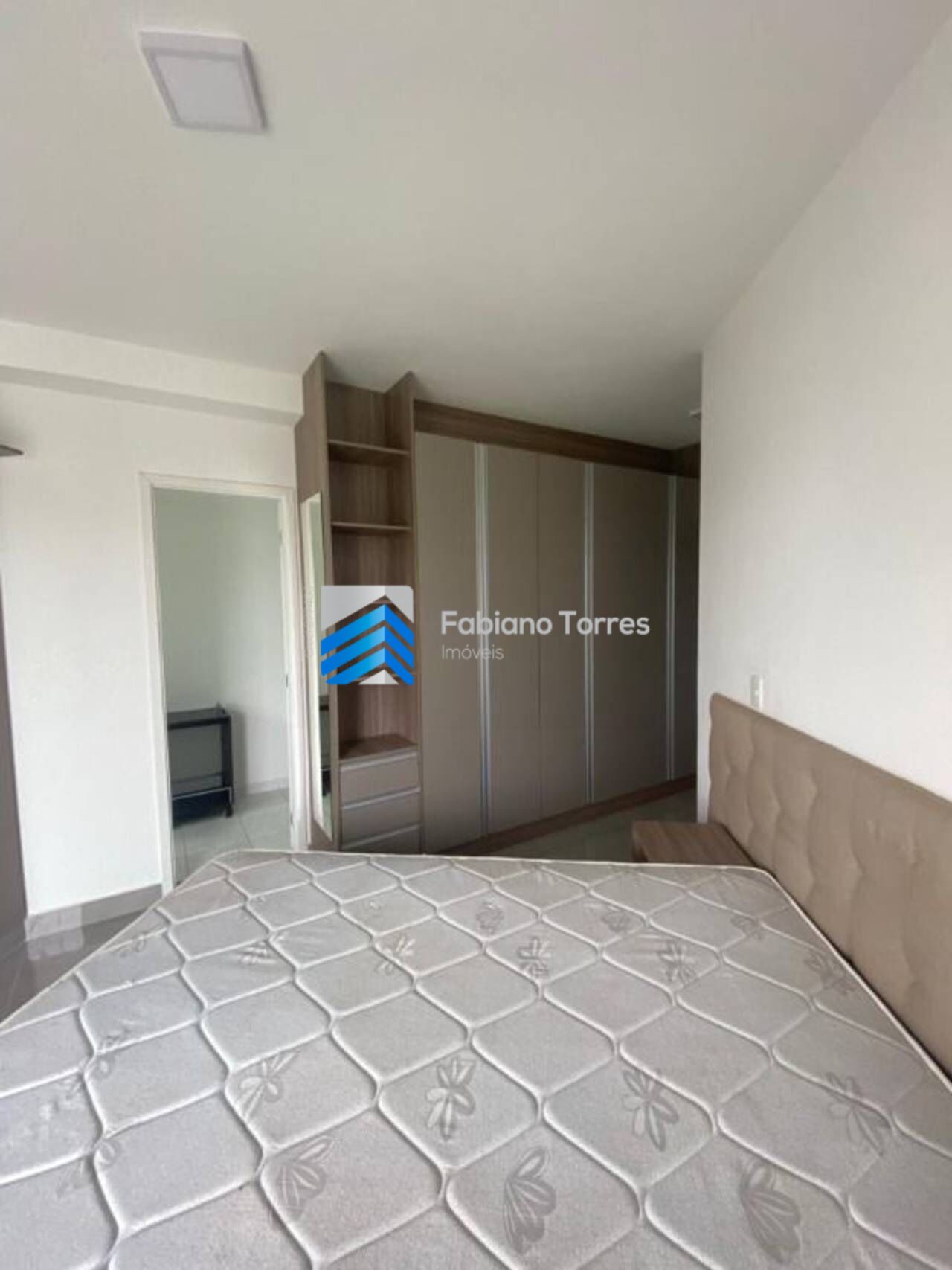 Apartamento à venda com 3 quartos, 130m² - Foto 12