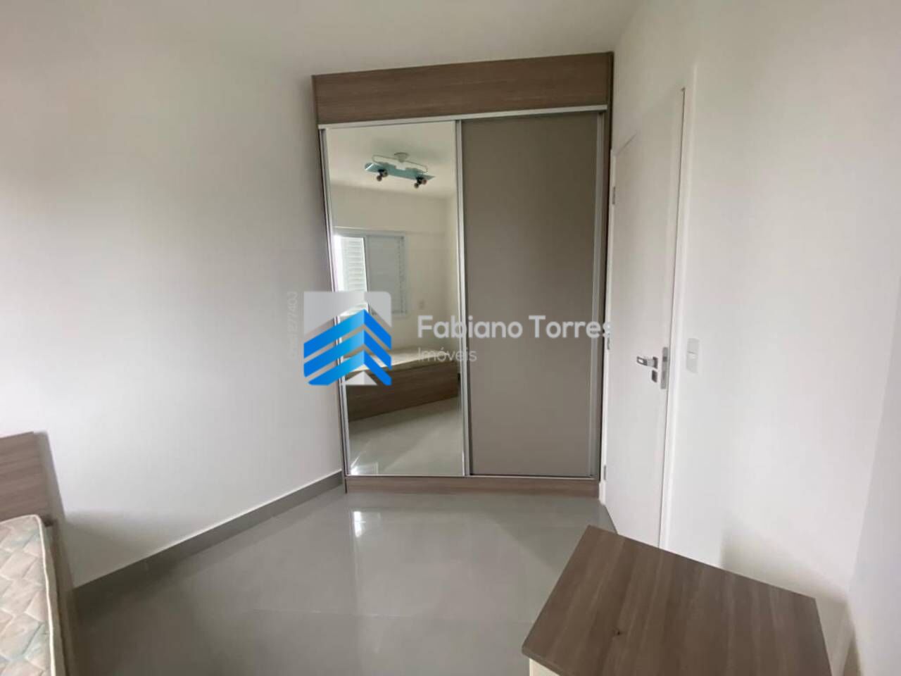 Apartamento à venda com 3 quartos, 130m² - Foto 10