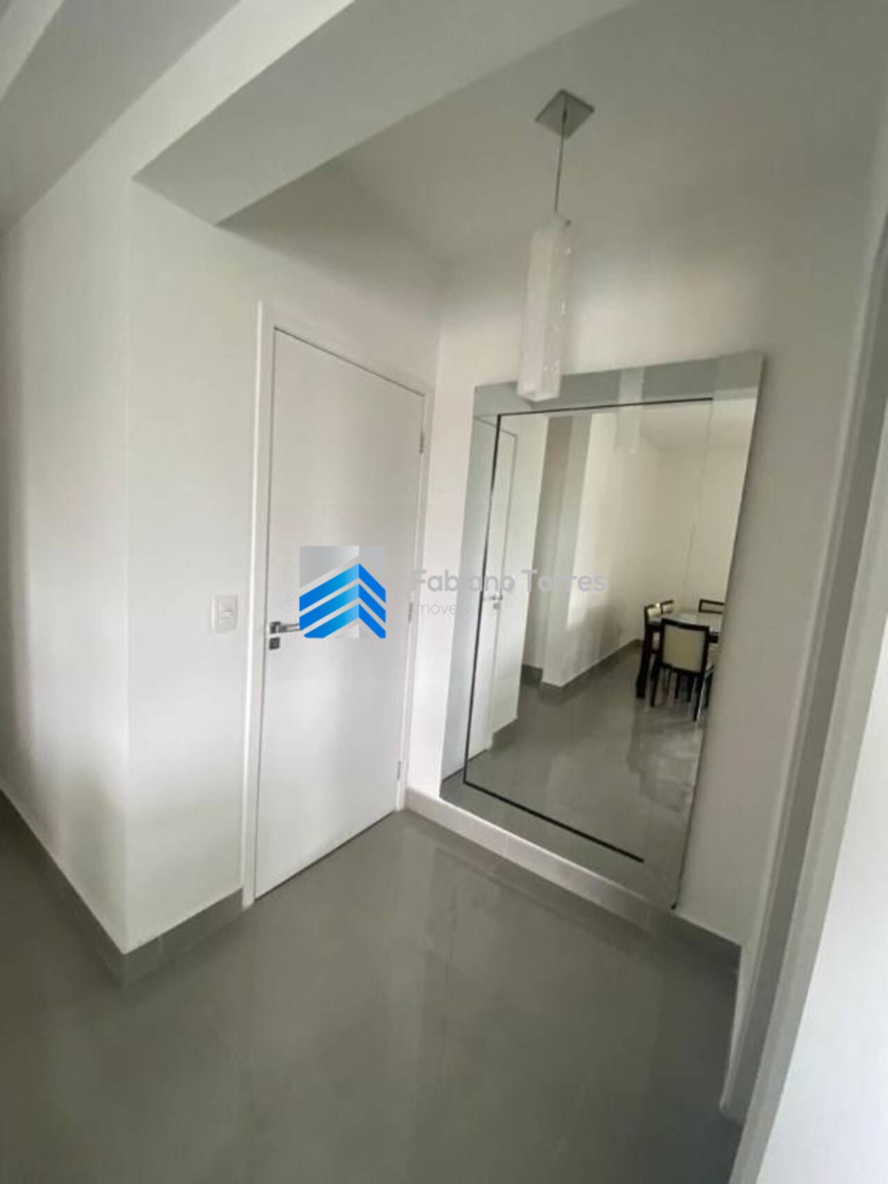 Apartamento à venda com 3 quartos, 130m² - Foto 19