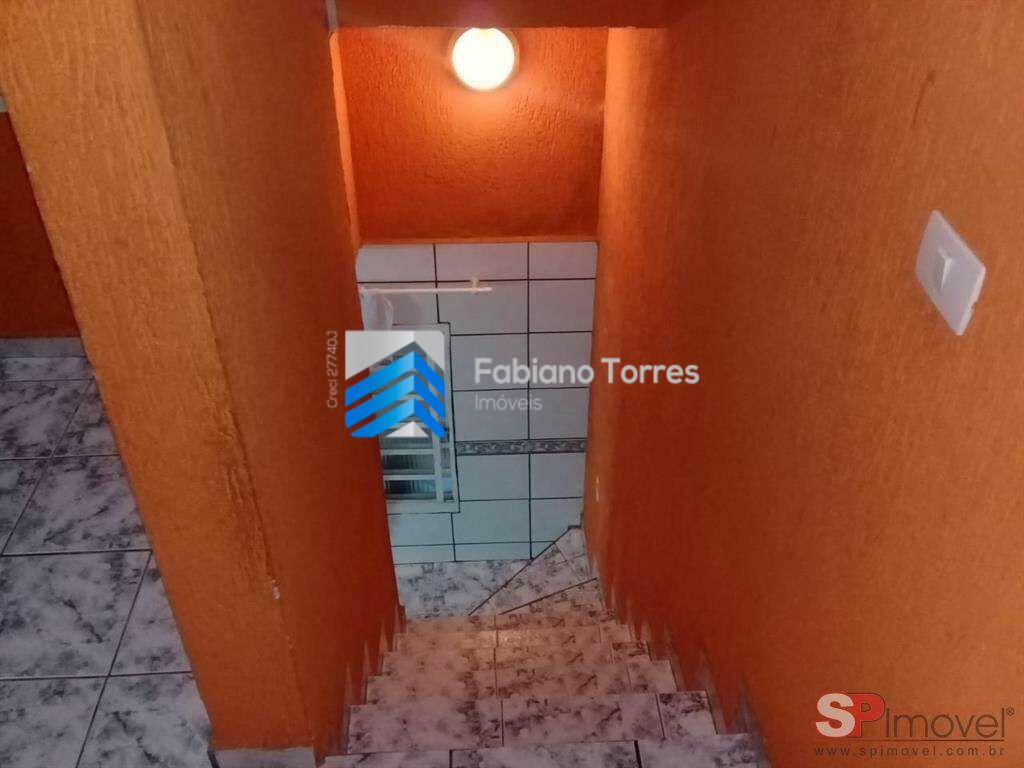 Sobrado à venda com 2 quartos, 100m² - Foto 2