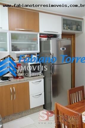 Apartamento à venda com 2 quartos, 60m² - Foto 3