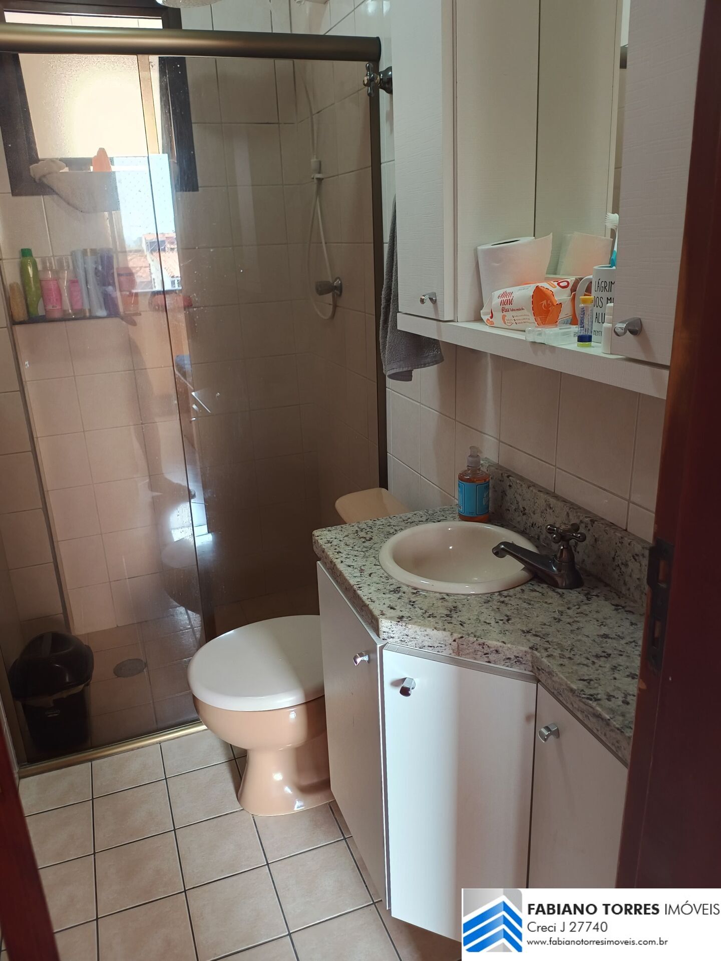 Apartamento para alugar com 2 quartos, 65m² - Foto 6