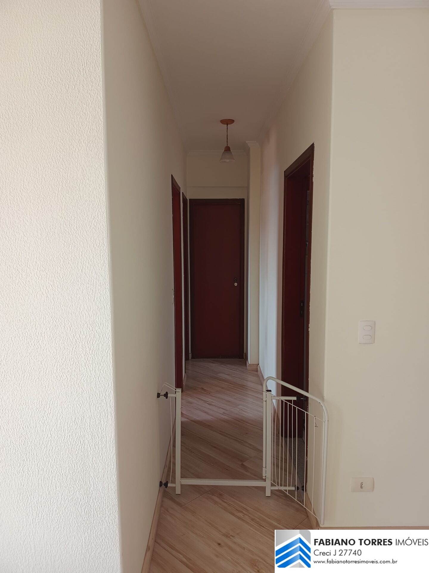 Apartamento para alugar com 2 quartos, 65m² - Foto 19