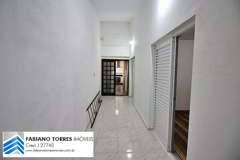 Casa à venda com 2 quartos, 138m² - Foto 13