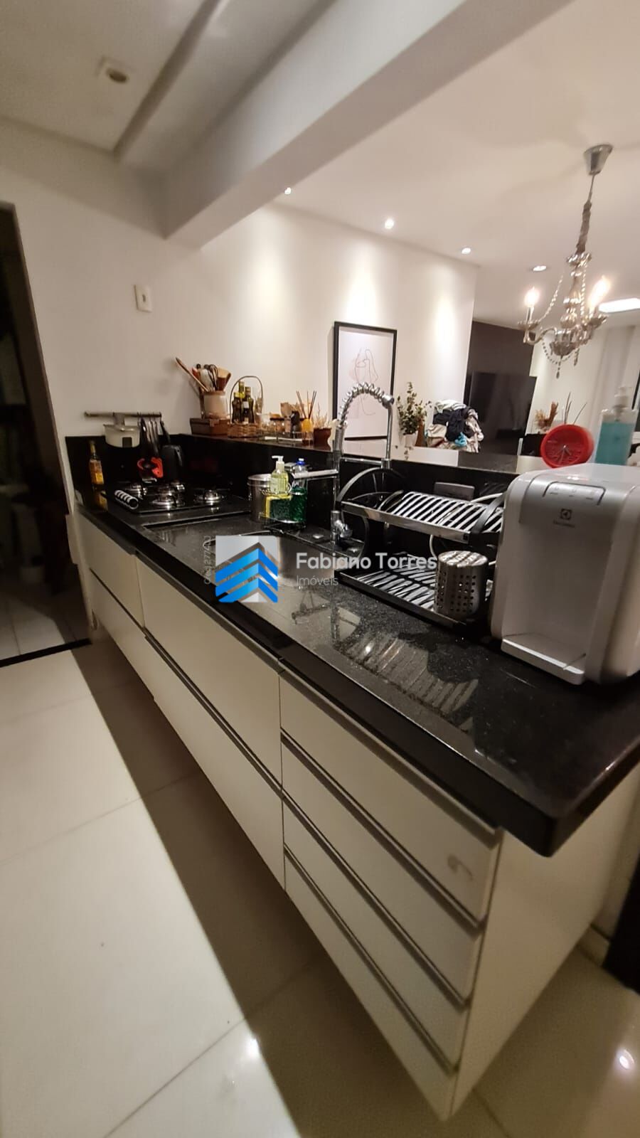 Apartamento à venda com 2 quartos, 104m² - Foto 4