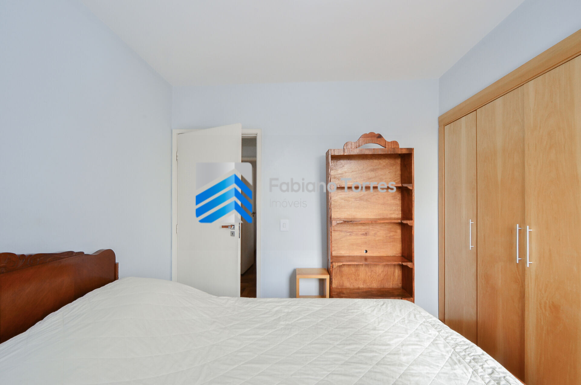 Apartamento à venda com 2 quartos, 67m² - Foto 12