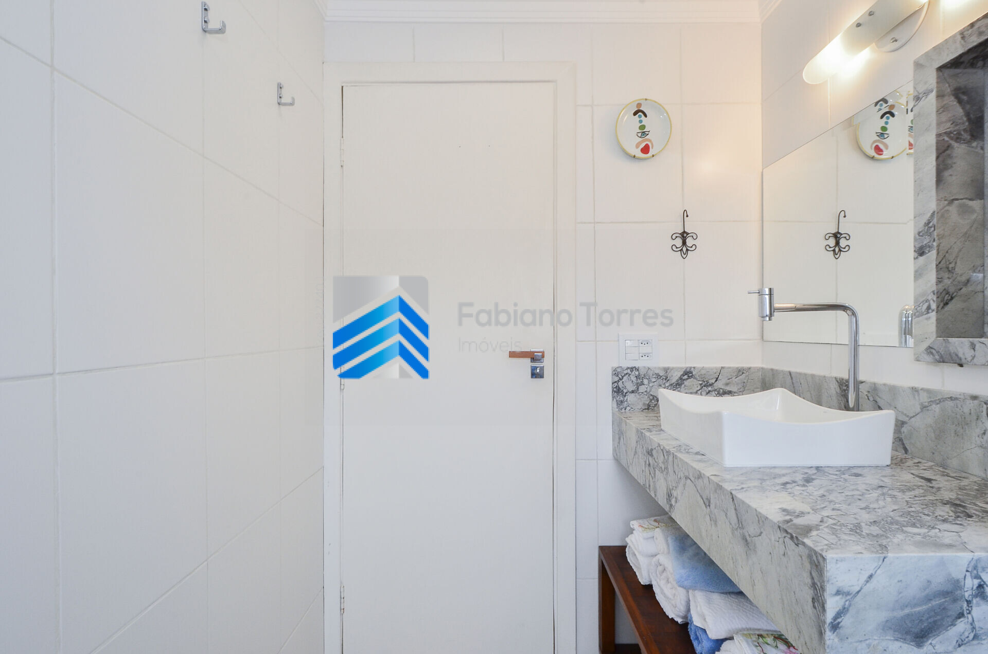 Apartamento à venda com 2 quartos, 67m² - Foto 7