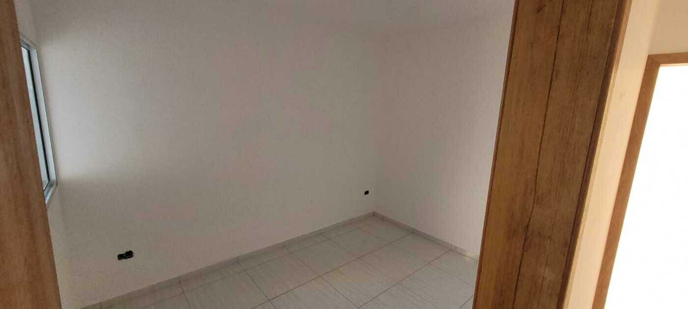 Casa à venda com 2 quartos, 60m² - Foto 11