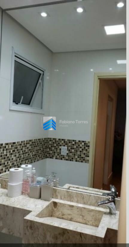 Apartamento à venda com 2 quartos, 70m² - Foto 11