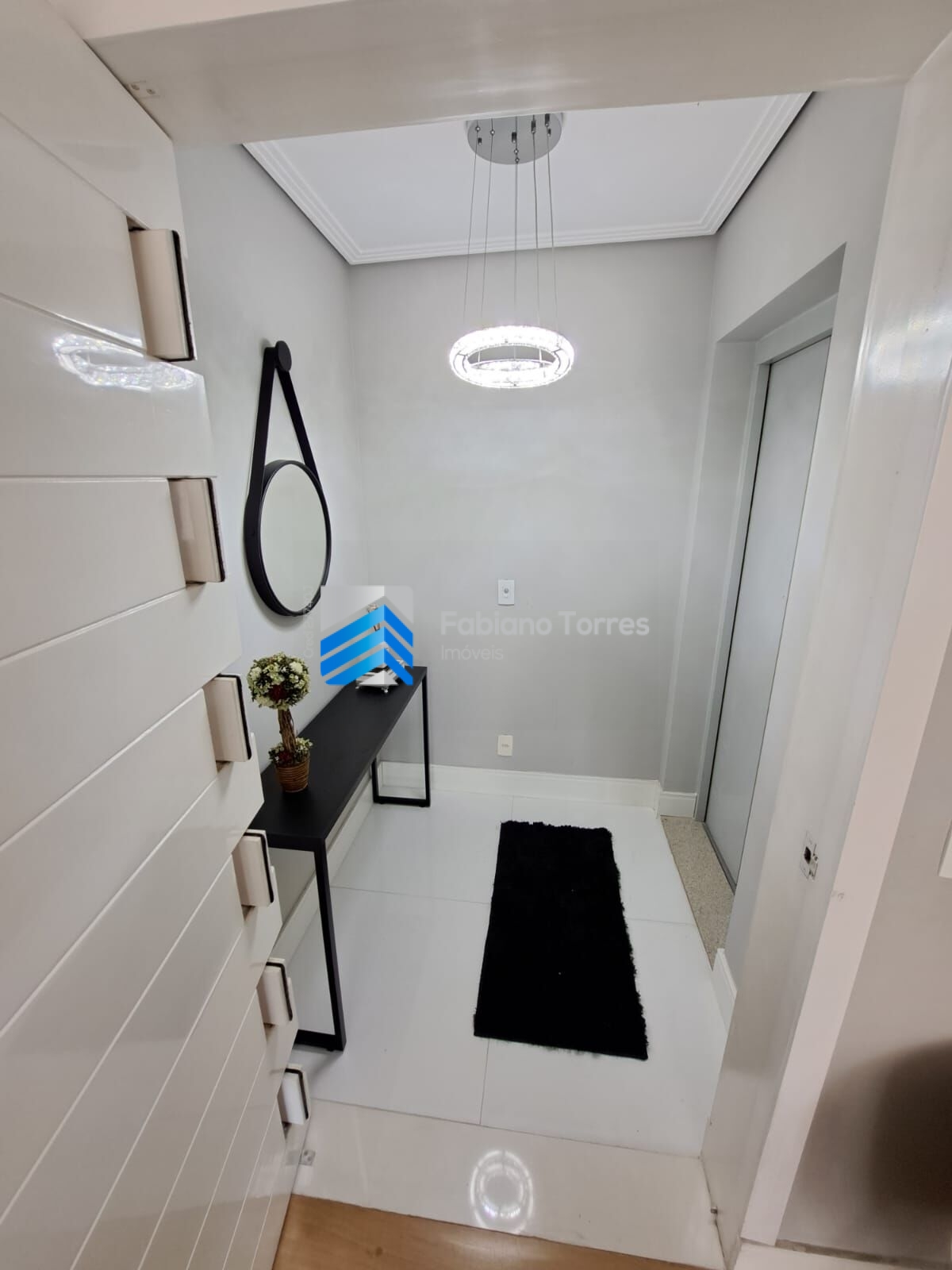 Apartamento à venda com 3 quartos, 156m² - Foto 5