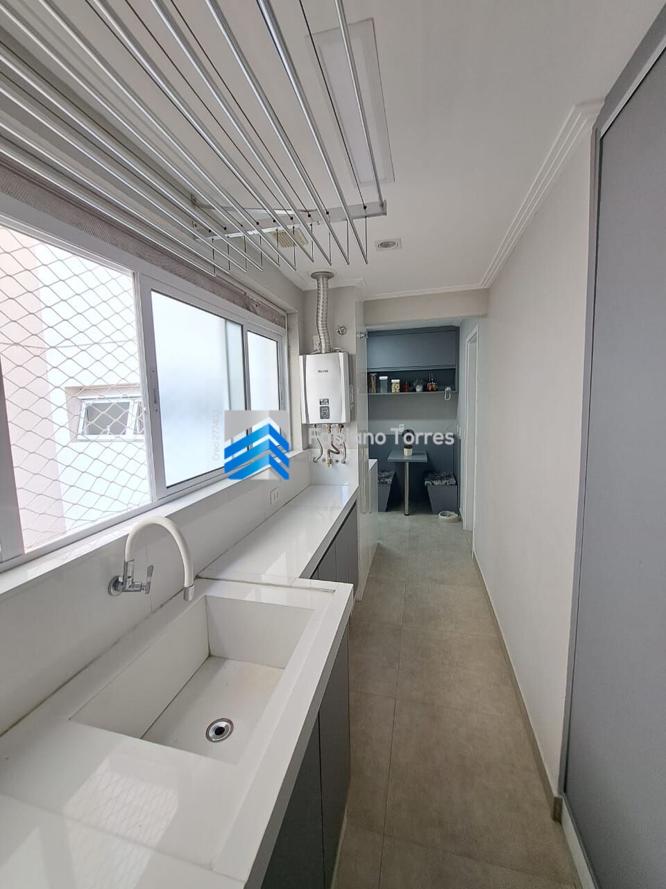 Apartamento à venda com 3 quartos, 156m² - Foto 6