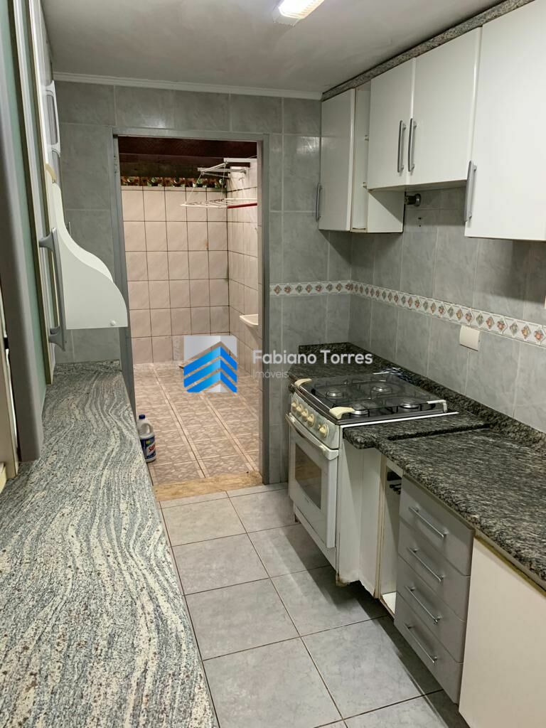 Apartamento à venda com 3 quartos, 75m² - Foto 11