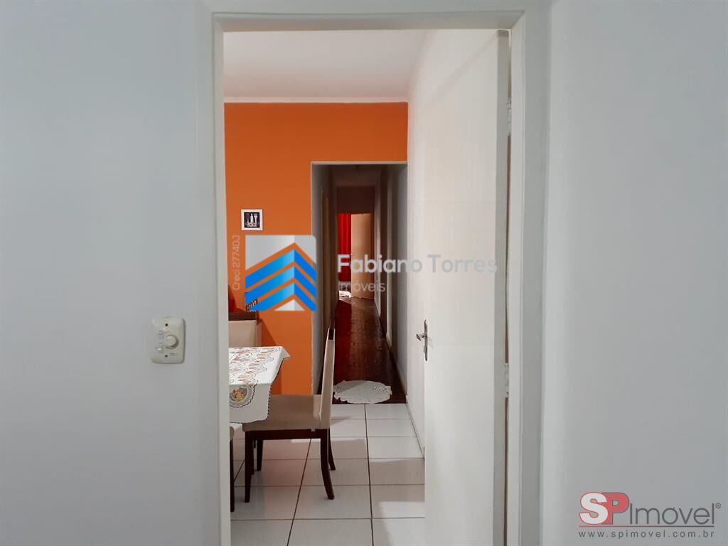 Casa à venda com 3 quartos, 221m² - Foto 8