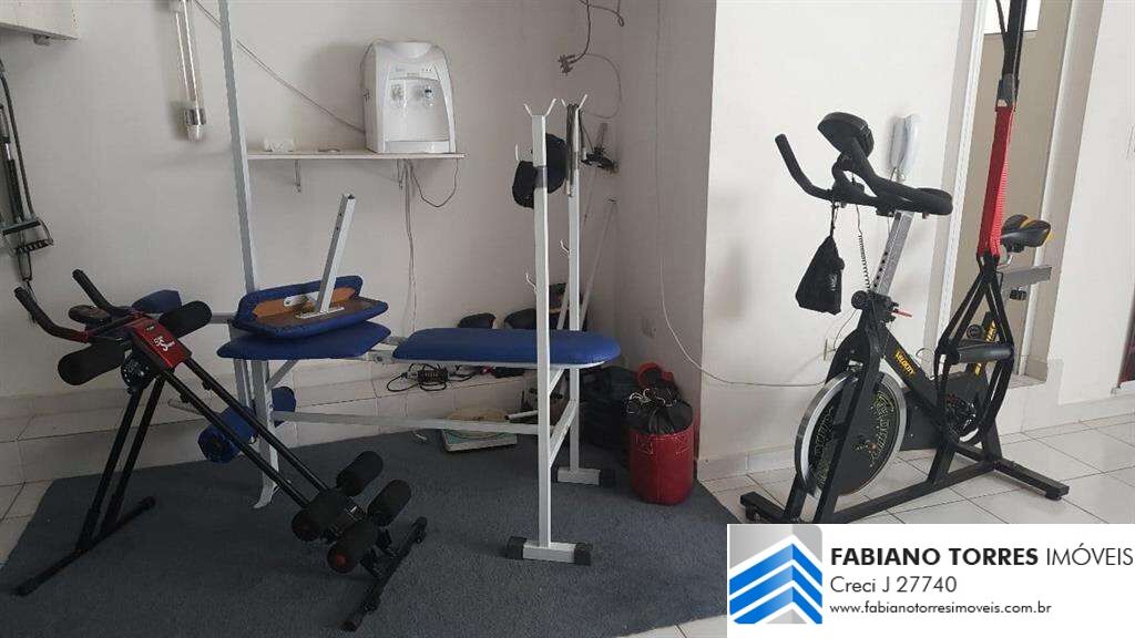 Sobrado à venda com 4 quartos, 200m² - Foto 14