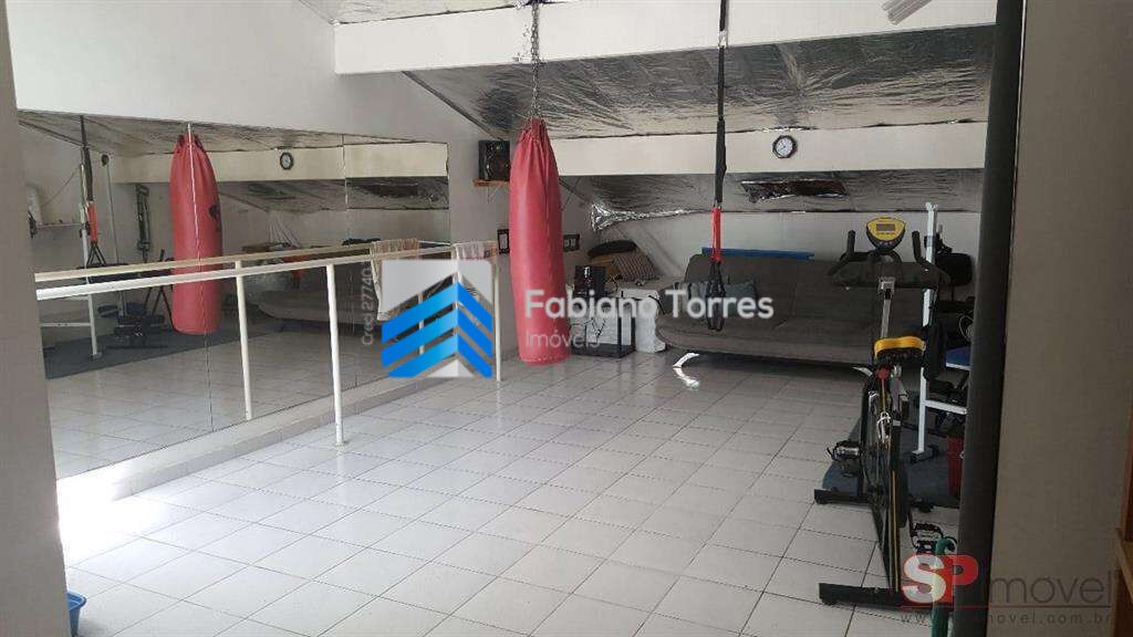 Sobrado à venda com 4 quartos, 200m² - Foto 13