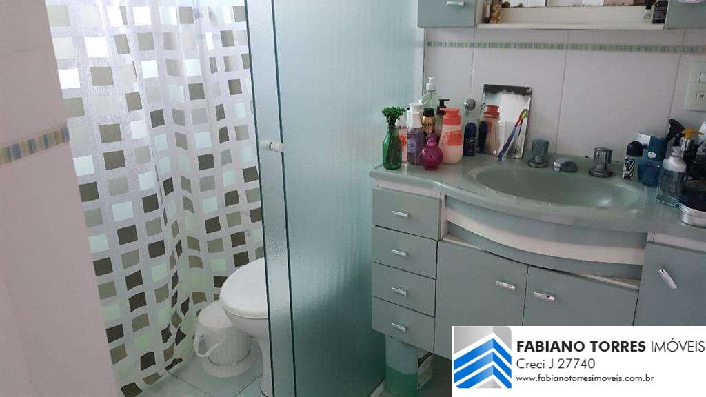 Sobrado à venda com 4 quartos, 200m² - Foto 11