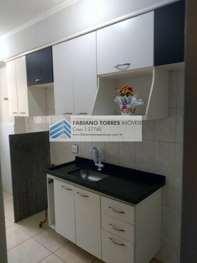 Apartamento para alugar com 2 quartos, 58m² - Foto 13