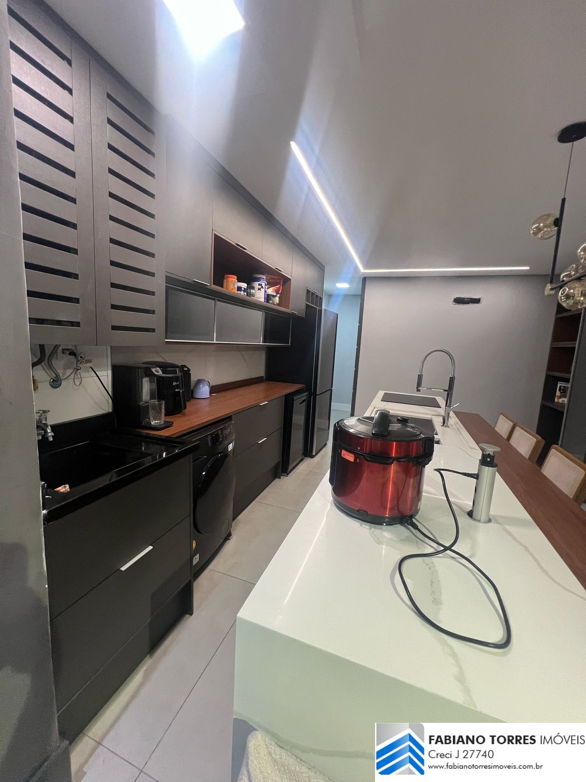 Apartamento à venda com 2 quartos, 84m² - Foto 11