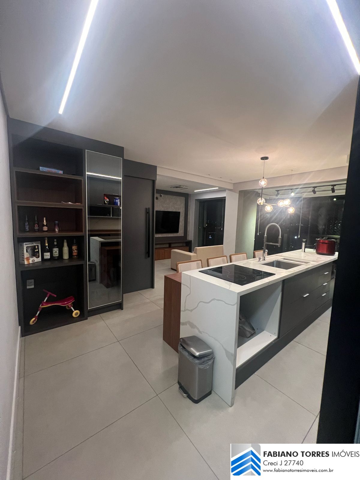 Apartamento à venda com 2 quartos, 84m² - Foto 13