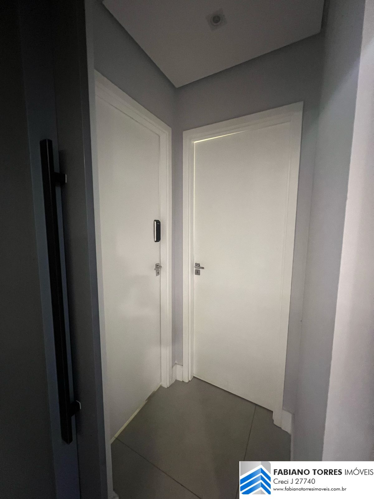 Apartamento à venda com 2 quartos, 84m² - Foto 16
