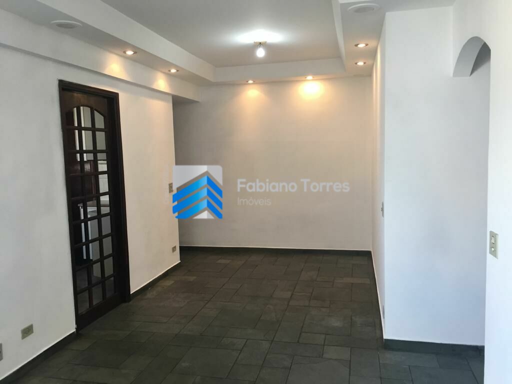 Apartamento à venda com 3 quartos, 85m² - Foto 19