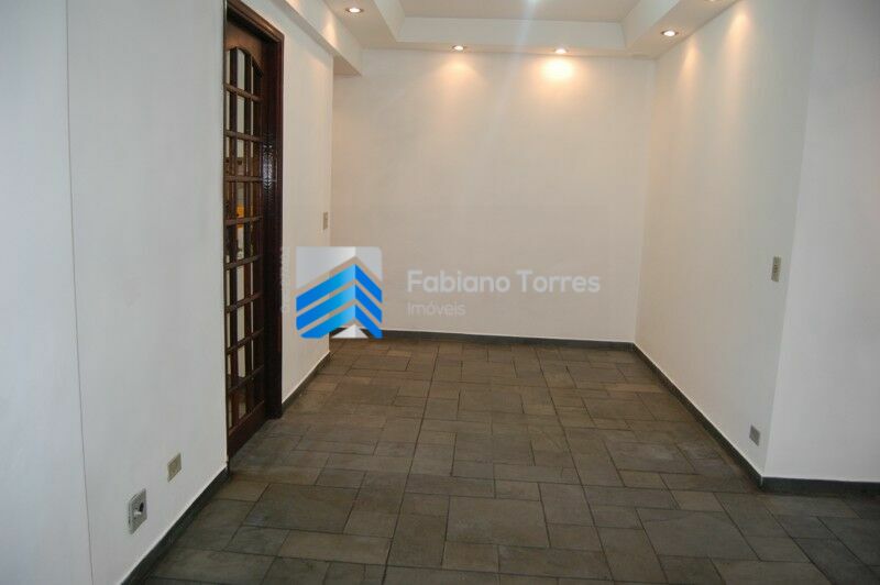 Apartamento à venda com 3 quartos, 85m² - Foto 18