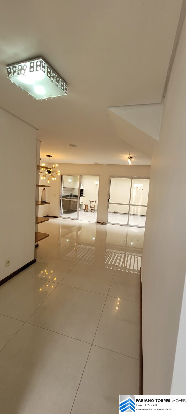 Casa de Condomínio à venda com 3 quartos, 143m² - Foto 9