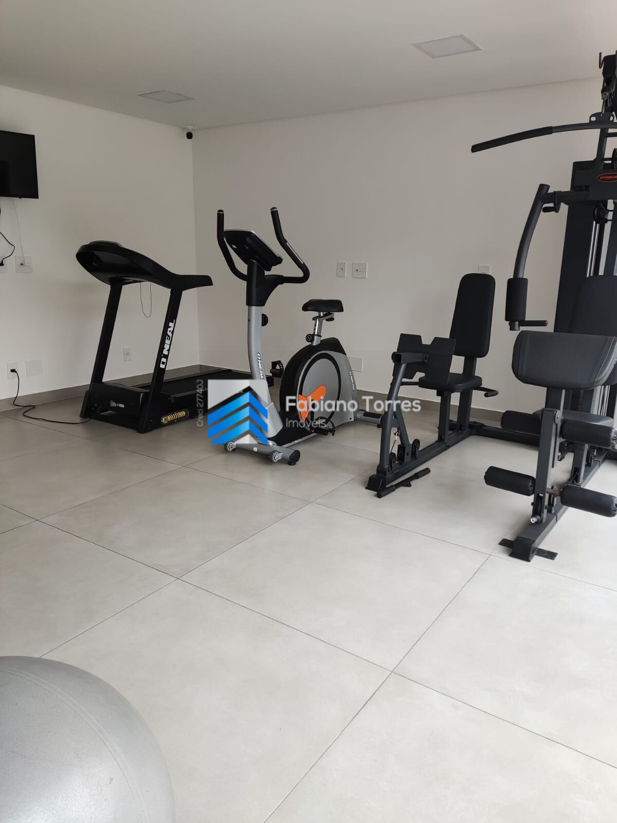 Apartamento à venda com 2 quartos, 64m² - Foto 12