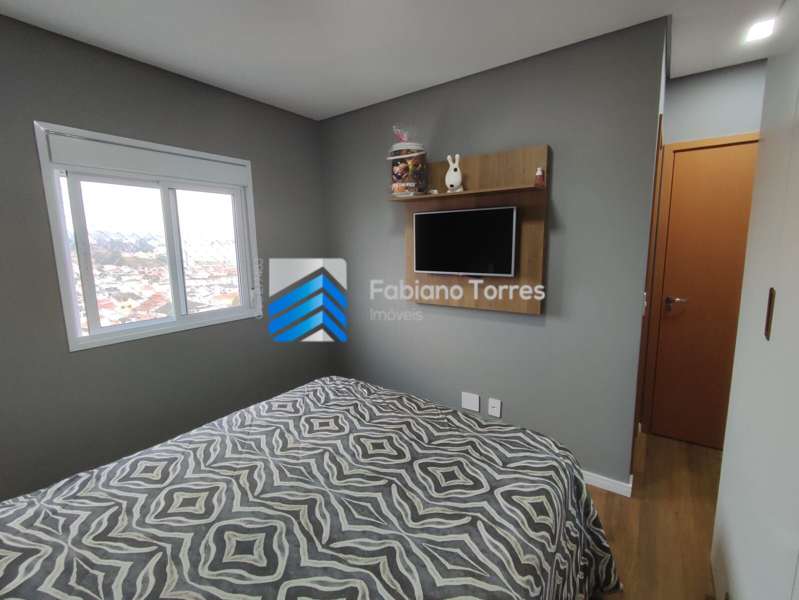 Apartamento à venda com 2 quartos, 64m² - Foto 20