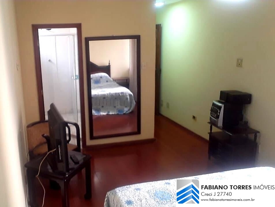 Apartamento para alugar com 5 quartos, 300m² - Foto 4