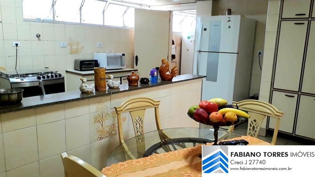 Apartamento para alugar com 5 quartos, 300m² - Foto 13