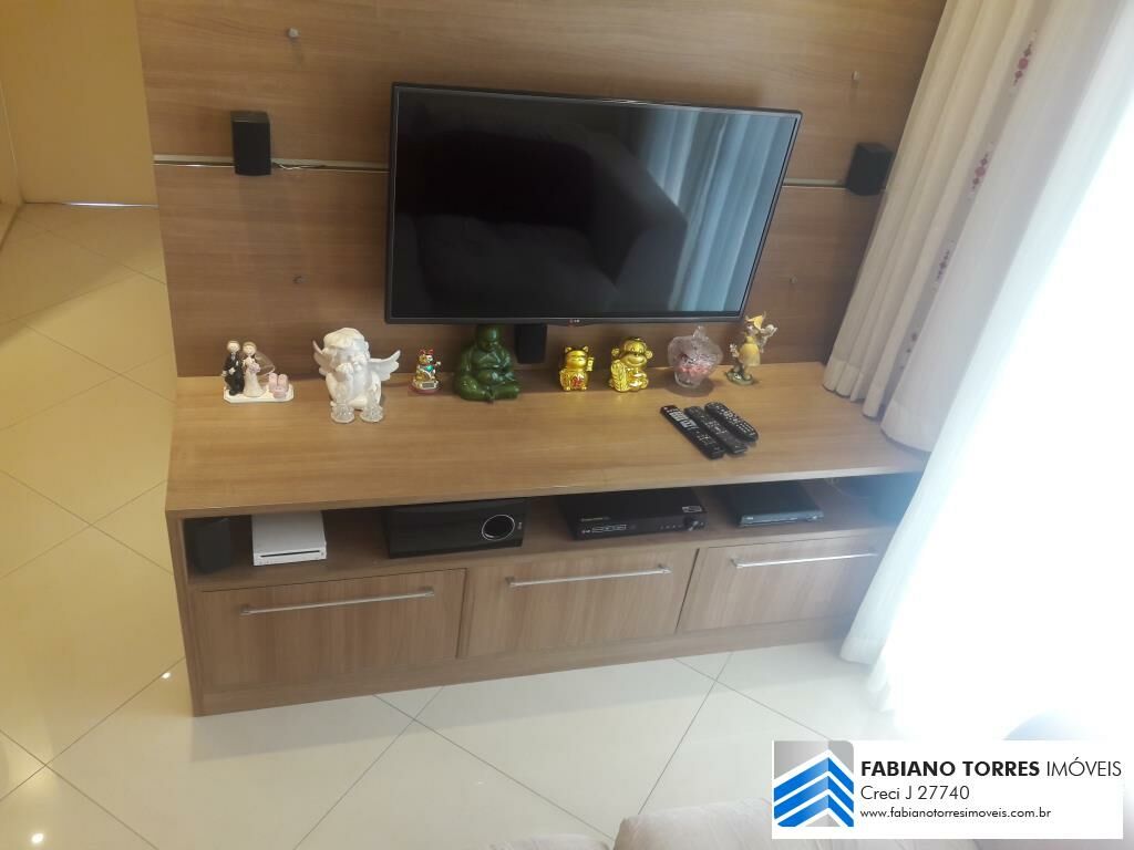 Apartamento à venda com 2 quartos, 64m² - Foto 3