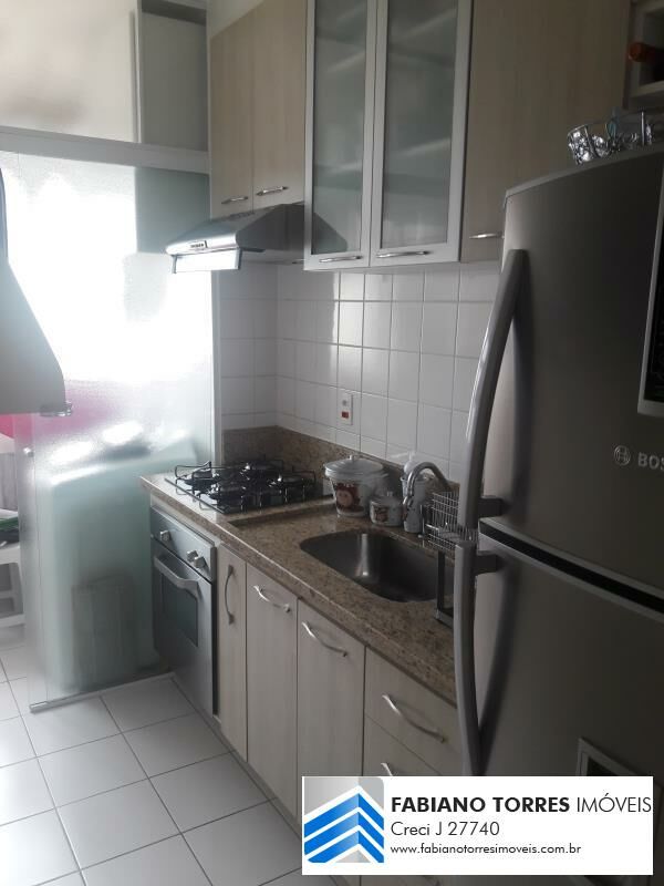 Apartamento à venda com 2 quartos, 64m² - Foto 8