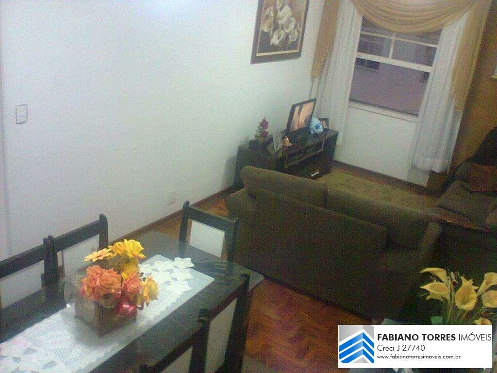 Apartamento à venda com 1 quarto, 58m² - Foto 9