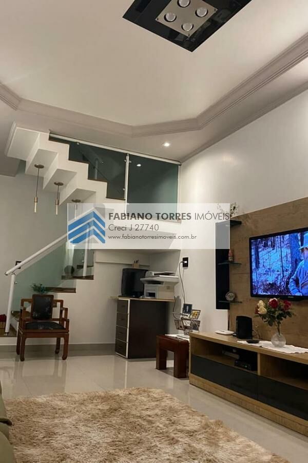 Sobrado à venda com 3 quartos, 226m² - Foto 15