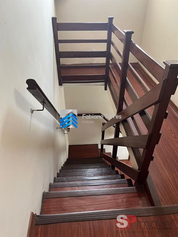 Sobrado à venda com 3 quartos, 198m² - Foto 14