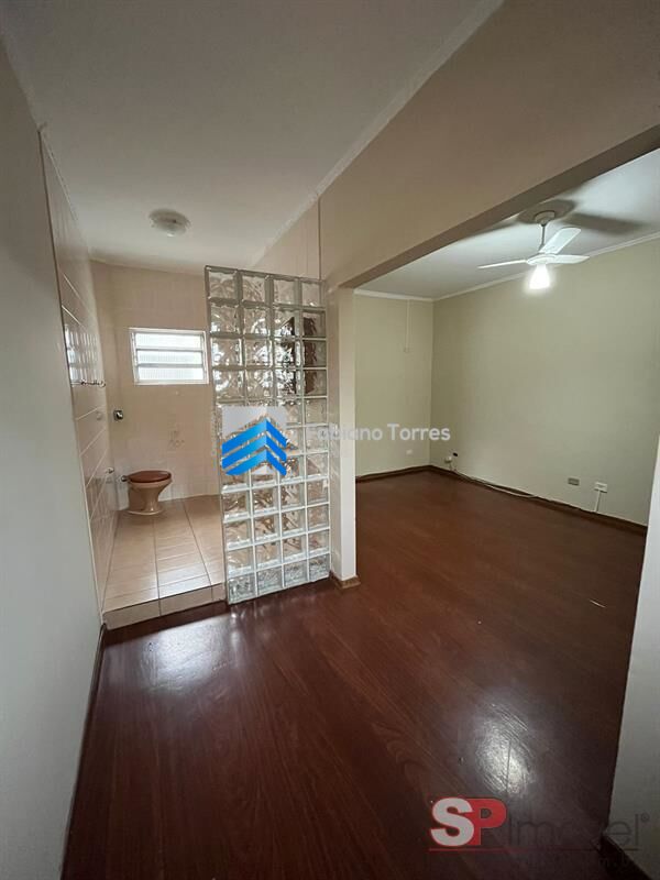 Sobrado à venda com 3 quartos, 198m² - Foto 2