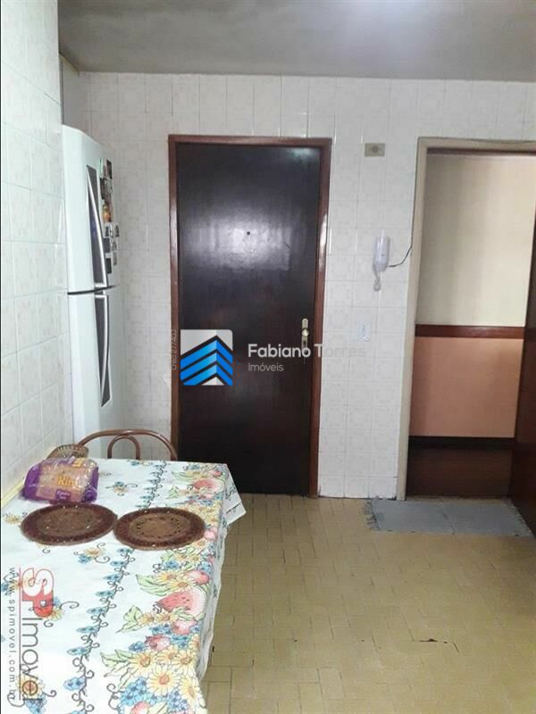 Apartamento à venda com 2 quartos, 76m² - Foto 3