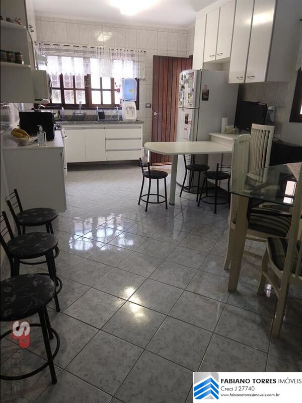 Sobrado, 3 quartos, 190 m² - Foto 2