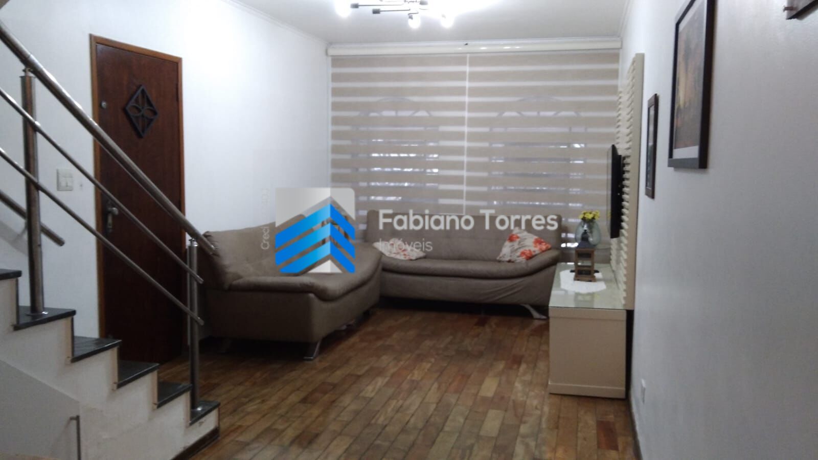 Sobrado à venda com 3 quartos, 120m² - Foto 1