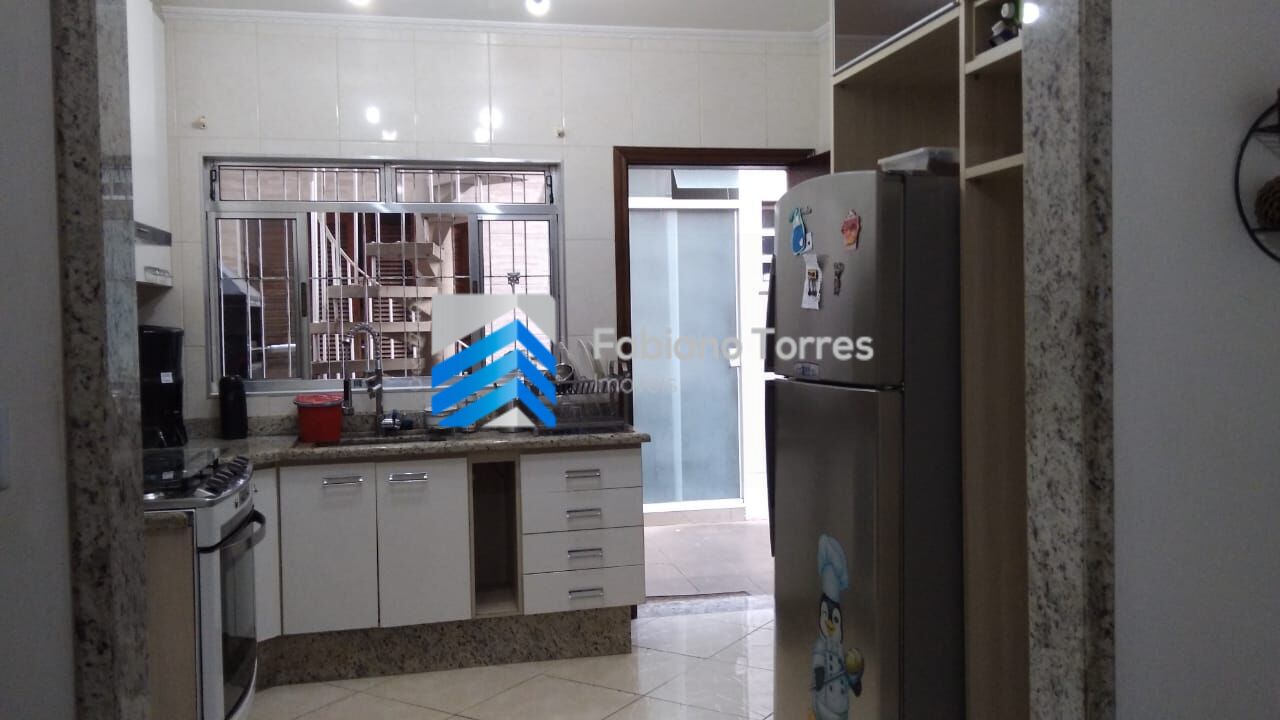 Sobrado à venda com 3 quartos, 120m² - Foto 23