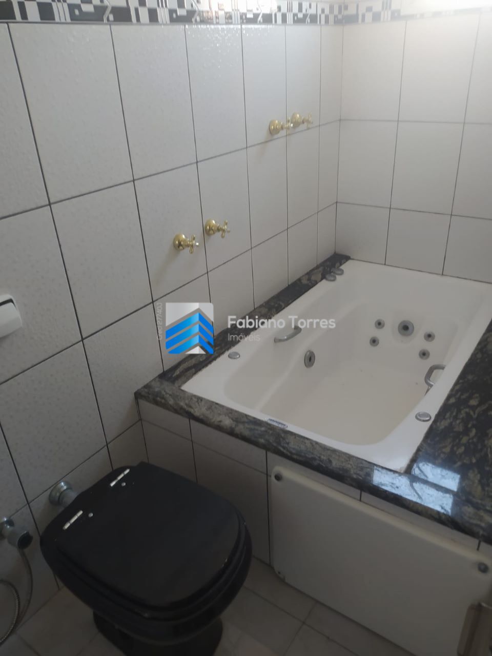 Apartamento à venda com 3 quartos, 83m² - Foto 3