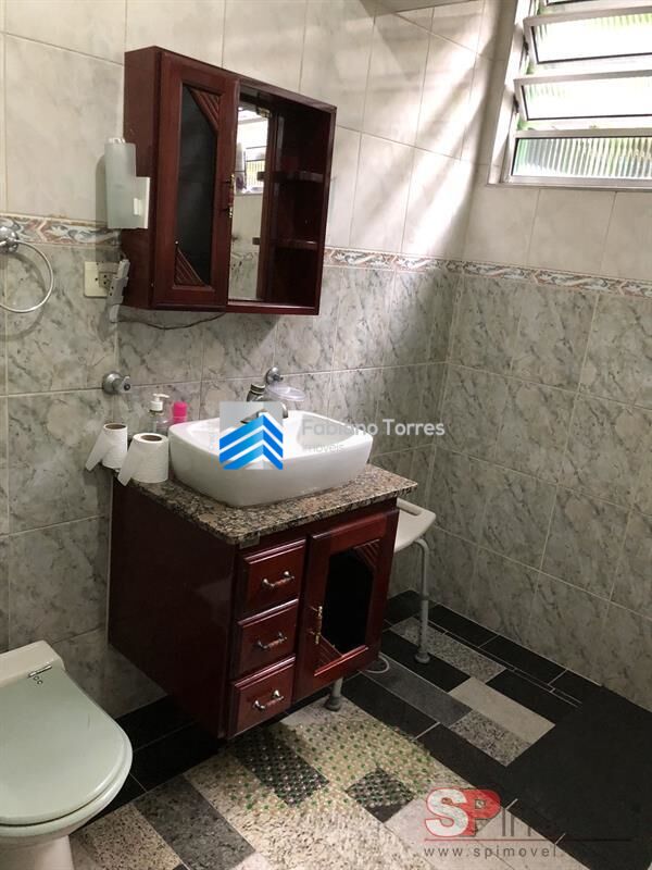 Sobrado à venda com 3 quartos, 236m² - Foto 3