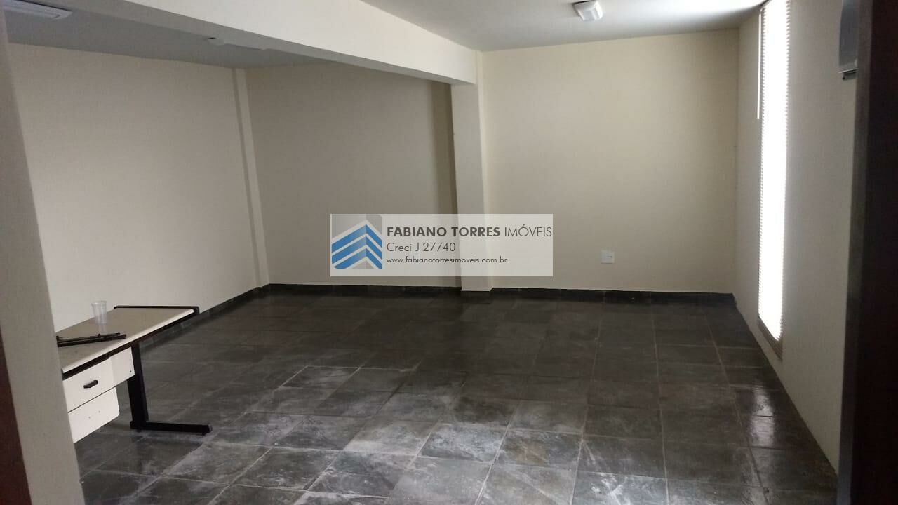 Prédio Inteiro para alugar, 274m² - Foto 12