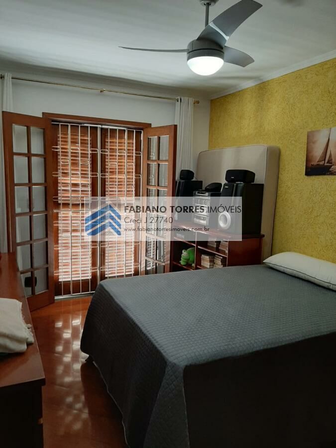 Sobrado à venda com 3 quartos, 310m² - Foto 29