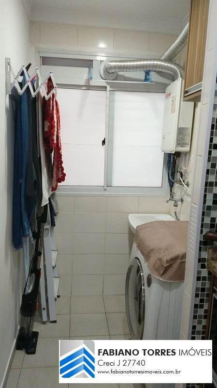 Apartamento à venda com 3 quartos, 73m² - Foto 2