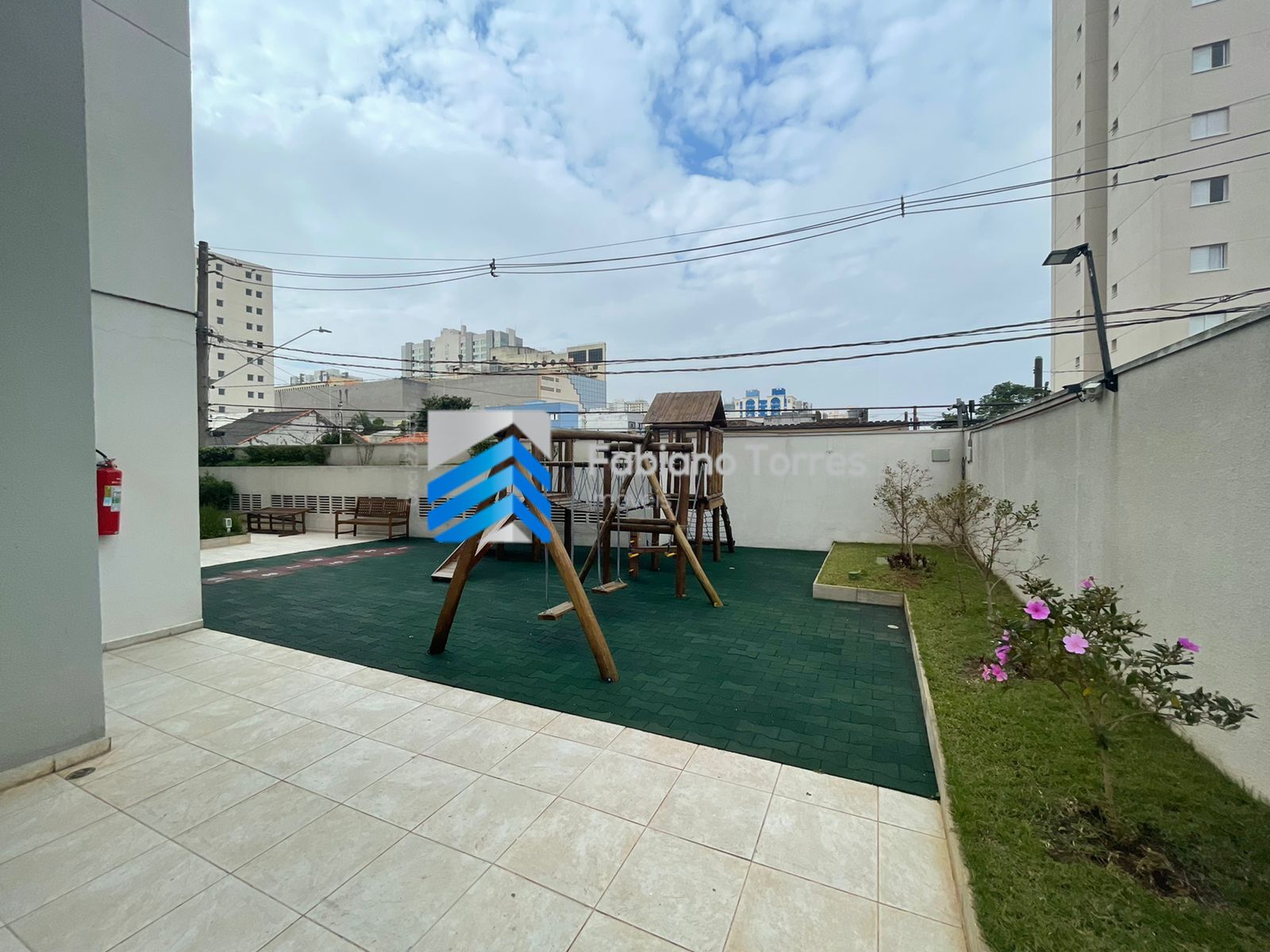 Apartamento à venda com 2 quartos, 69m² - Foto 6