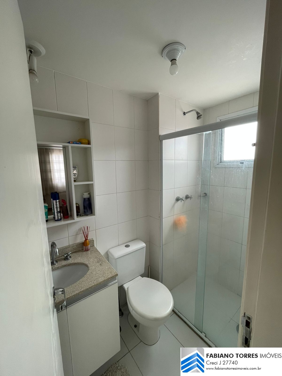 Apartamento à venda com 2 quartos, 69m² - Foto 24